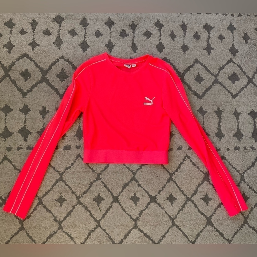 Puma Women’s Long Sleeve Neon Crop Top